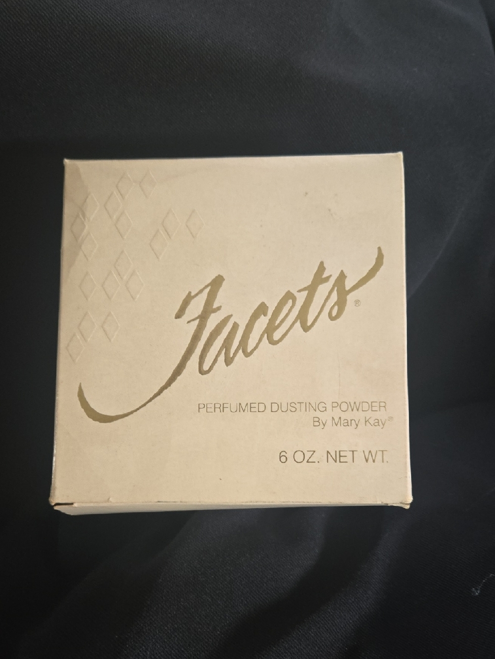 Mary Kay Facets Perfumed Dusting Powder — Beige and Gold Packaging